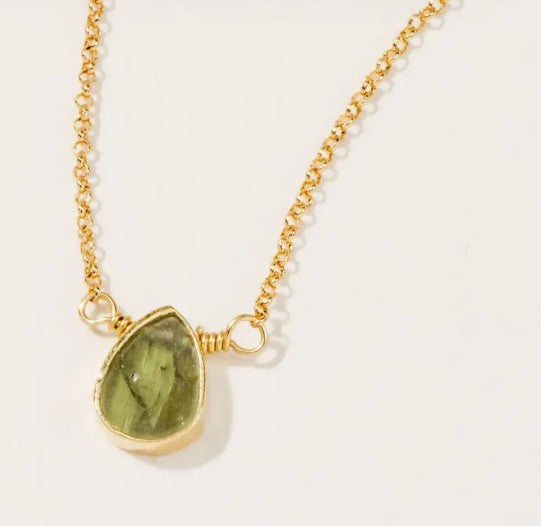Delicate Gemstone Necklace-Peridot