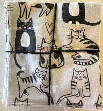 Load image into Gallery viewer, Kitties on Gray No Paper Towels

